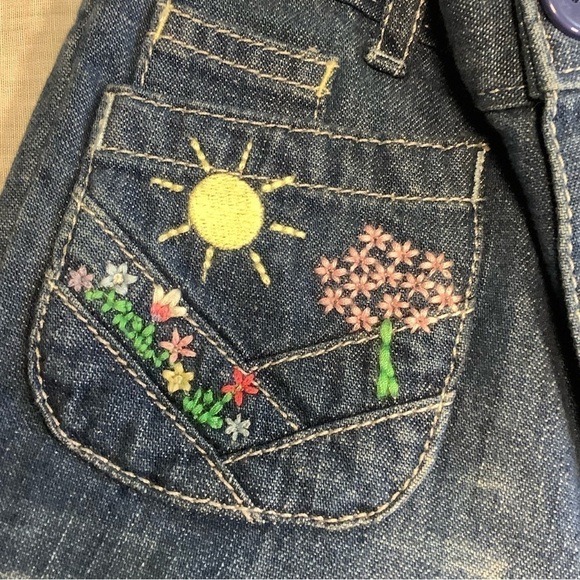 BABYGAP blue jeans with flower stitching. Size 12-18 months. - Picture 6 of 6
